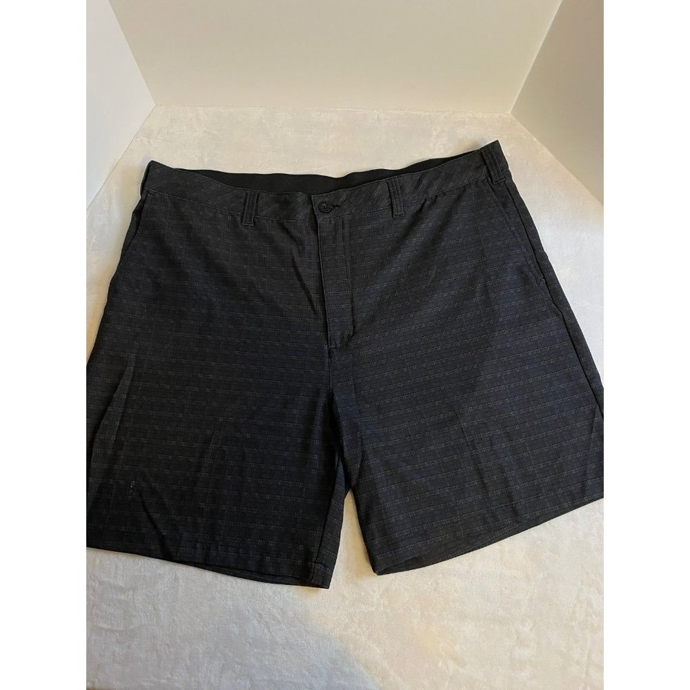 Reebok Mens Golf Shorts Size 50